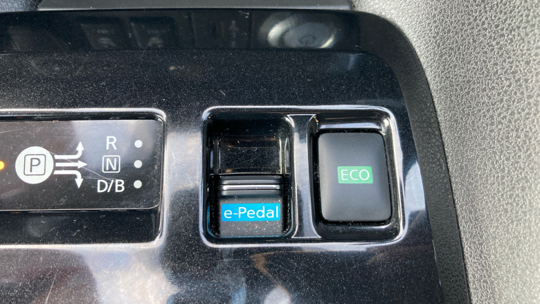 Nissan LEAF 160kW e+ Tekna 62kWh 5dr Auto Electric Hatchback